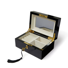 Example: Lacquered Jewellery Box