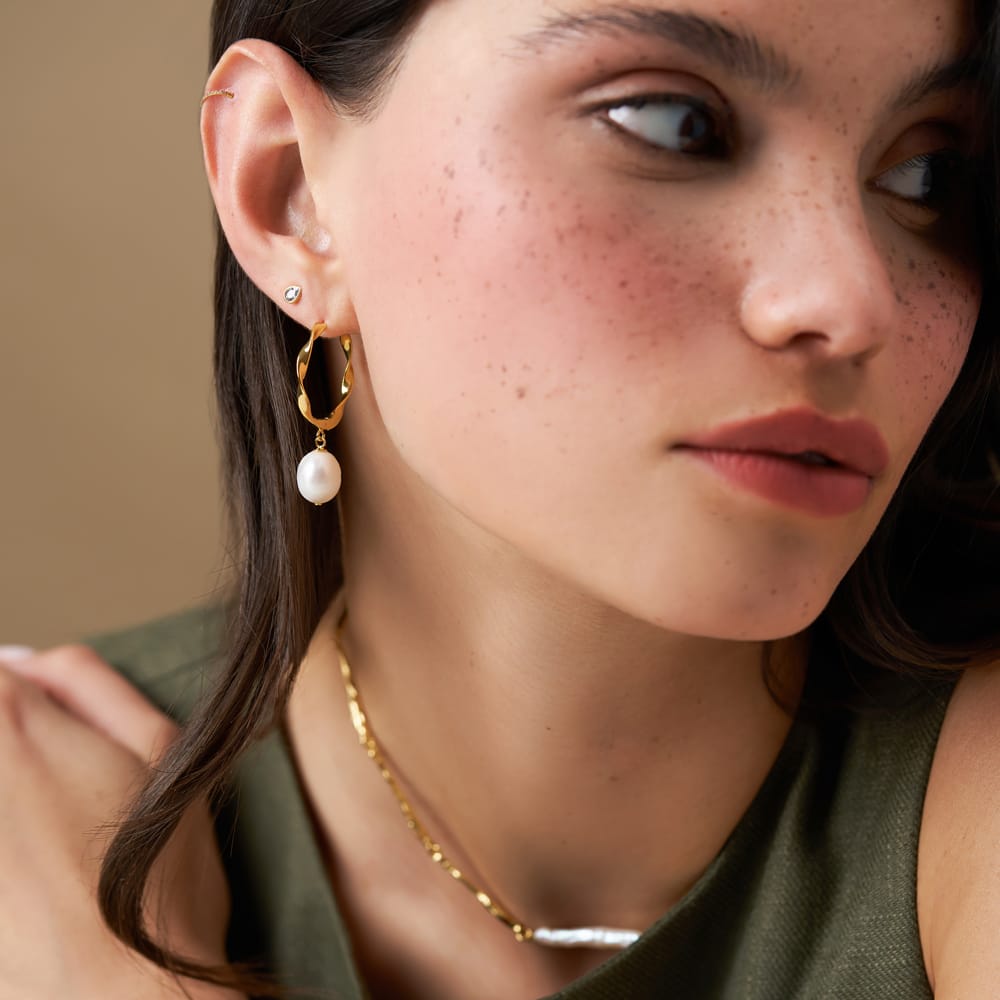 Mid-Size Hoop Ribbon & Pearl Mid-Size Hoop Earrings Orelia Jewellery